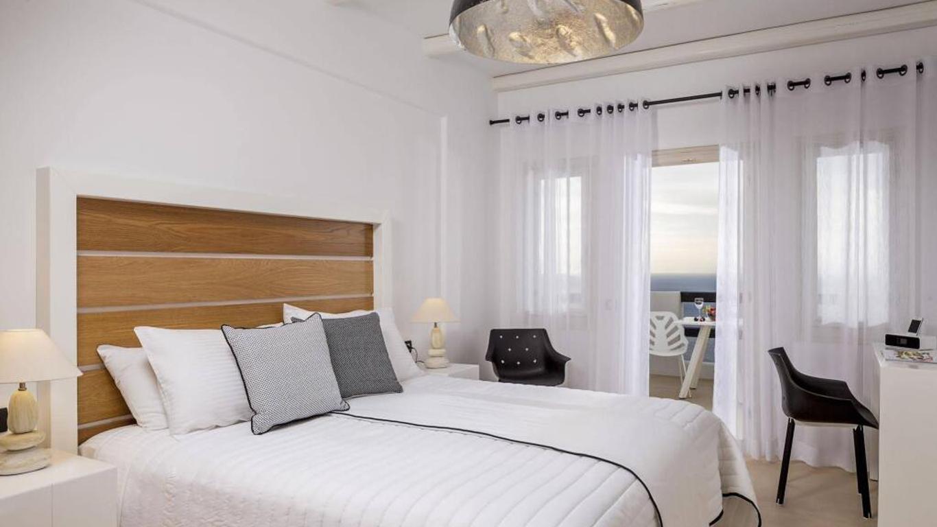 Azzurro Suites