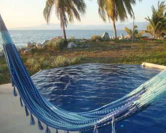 Luxurious Beach House - Barra del Potosí - Pool