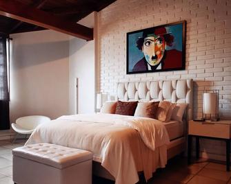 La Casona TGU - Executive Rooms - Ideal for work travelers - Tegucigalpa - Bedroom