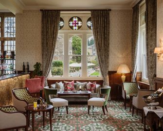 Ashdown Park Hotel - East Grinstead - Lounge
