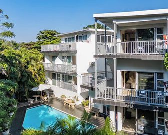 بيسايد ستيل ووترز بوتيك هوتل - اومهلانغا - مبنى