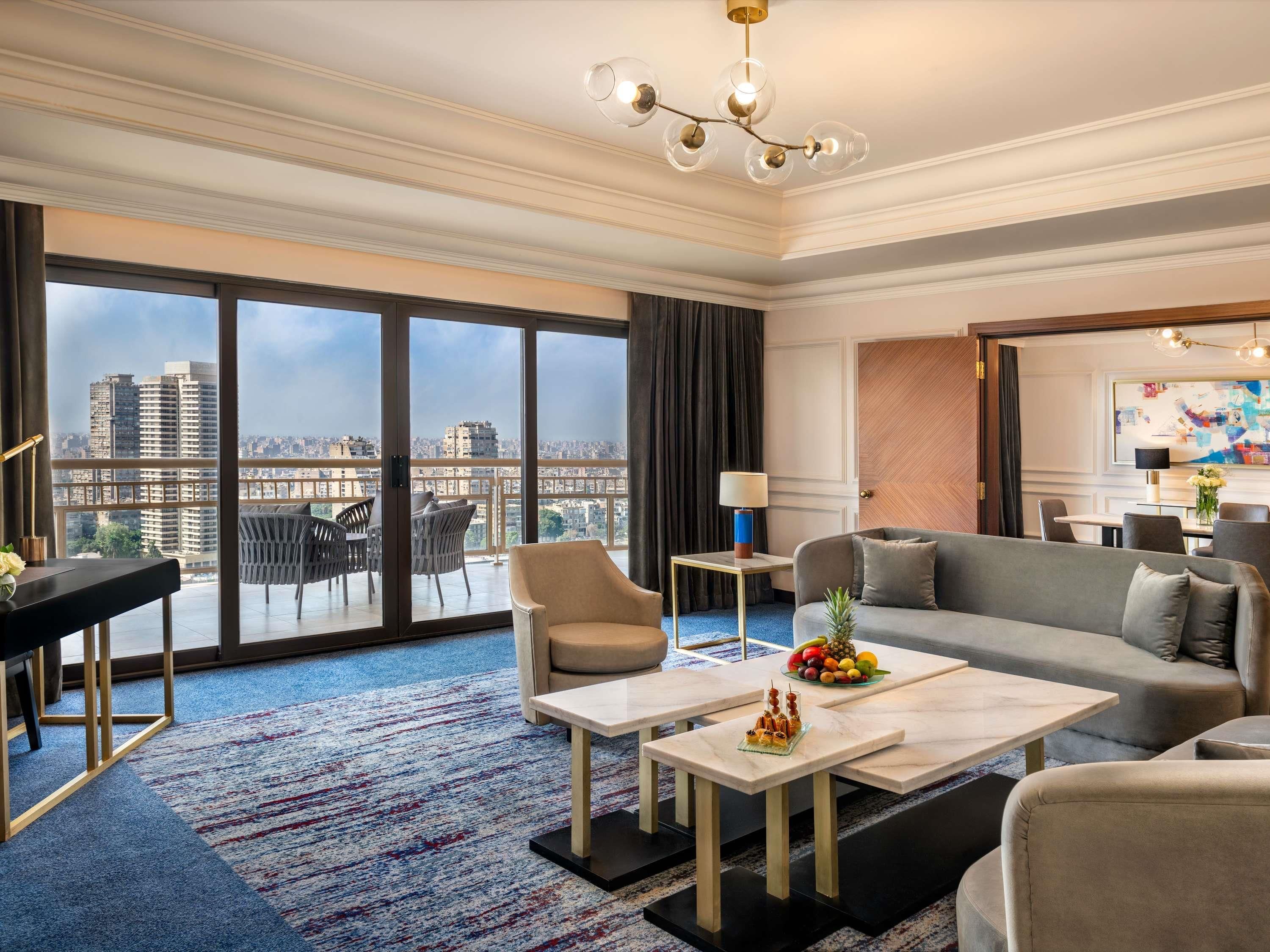 فندق سوفيتيل كايرو داون تاون النيل - القاهرة - غرفة نوم