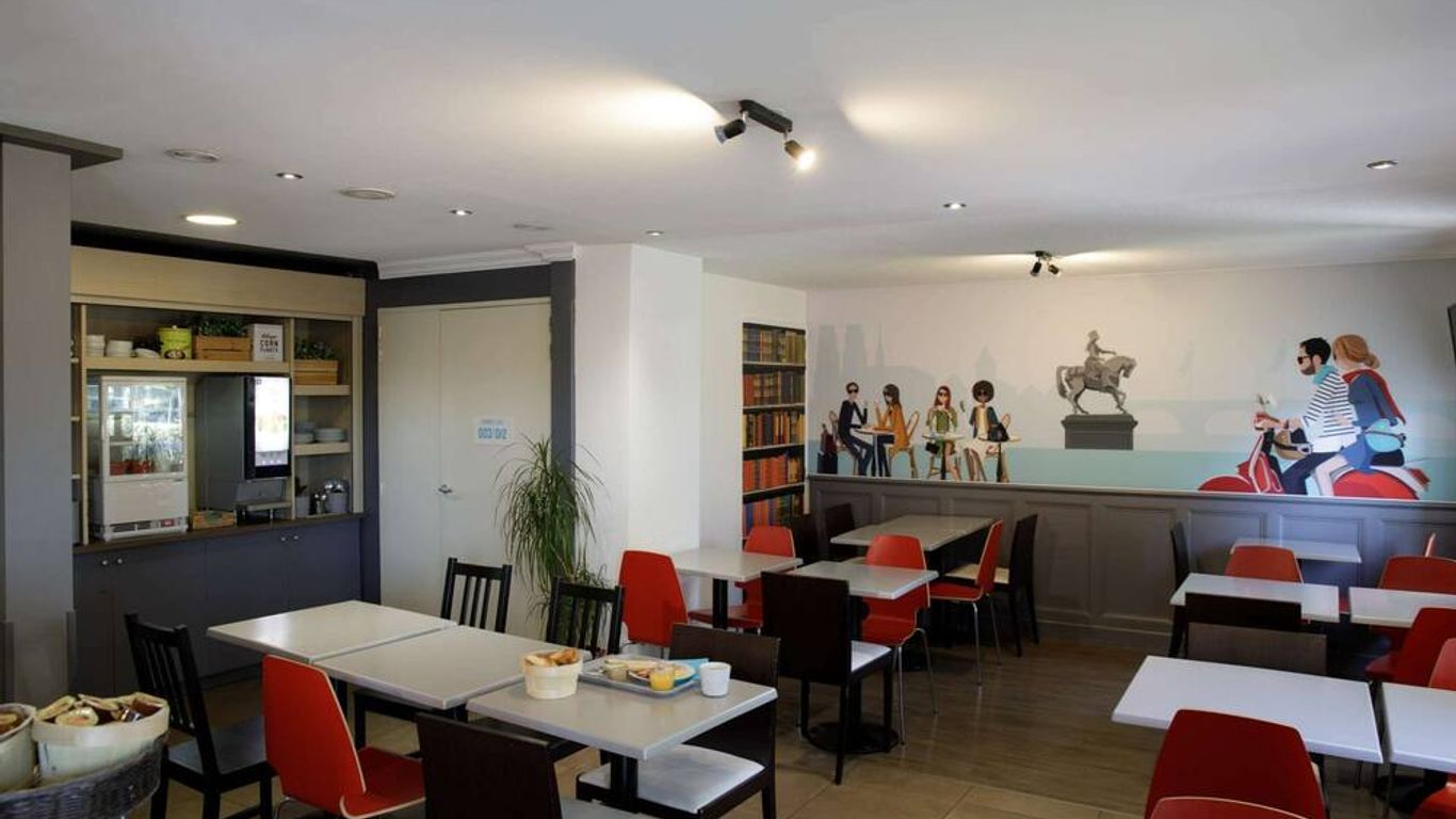 奧爾良皮提德酒店 - 拉沙佩勒聖梅曼