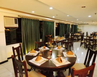 هاربور تاون هوتل - إيلويلو ستي - مطعم