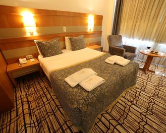 Burcman Hotel - Bursa - חדר שינה