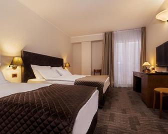 Hotel Marina - Izola - Bedroom