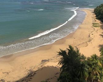 New Completely Renovated, Playa Azul-Tower 1, 18th Floor, 1 Bedroom1 Bath - Luquillo - Beach