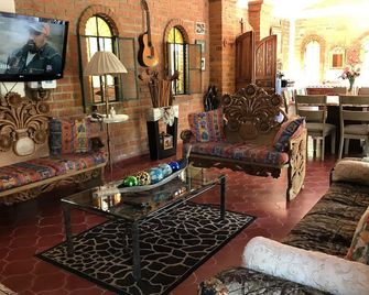 Casa Margarita- escapa a la naturaleza - Puerto Vallarta - Salon