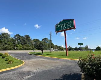 Deerfield Inn & Suites Gadsden Near Attalla I 59 - Gadsden - Venkovní prostory