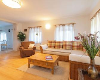 Huberhof Meisham - Eggstätt - Wohnzimmer