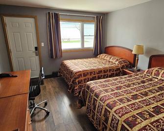Forest Plaza Motel - Mount Forest - Bedroom