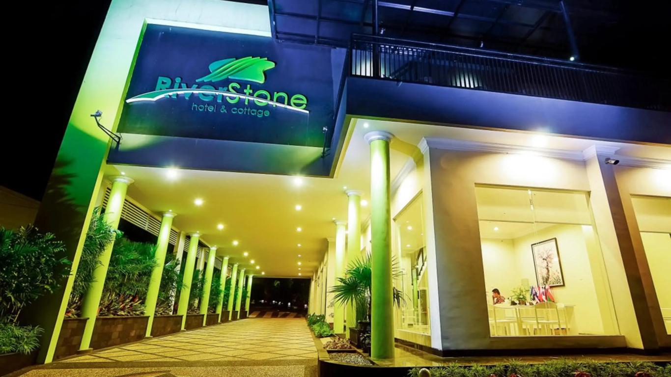 Riverstone Hotel And Cottage