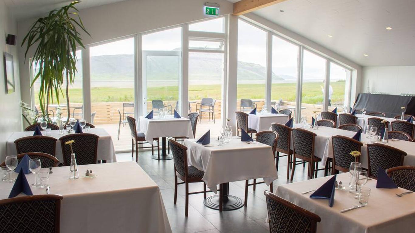 Glacier World - Hoffell Guesthouse