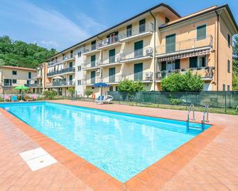 Lovely Apartment In Arpiola-Pianturcano - Mulazzo - Pool