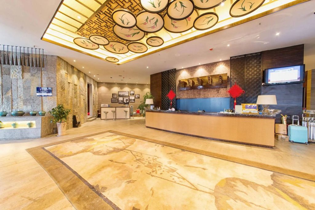 Er Hai Bay Holiday Hotel - Dali - Recepción