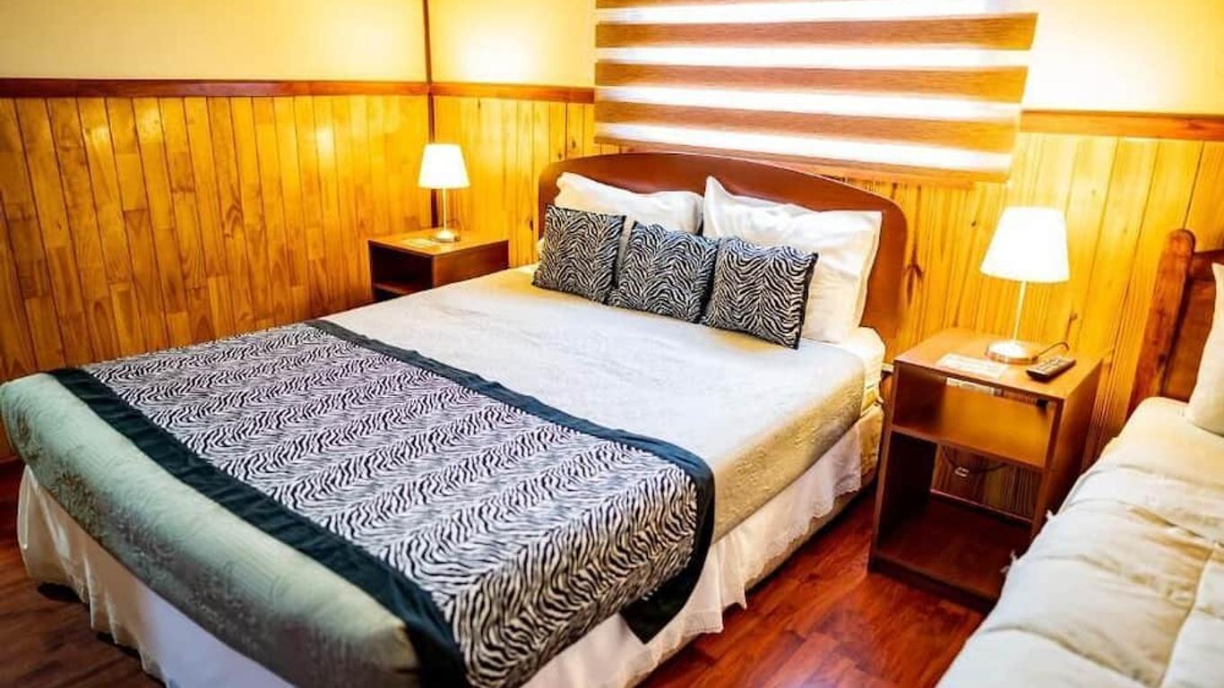 Hostal Alcázar