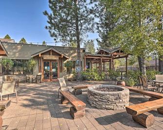 Walkable Luxury Condo at Bends 7th Mtn Resort - Bend - Patio