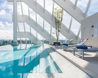 Arbour Hotel and Residence - Pattaya - Zwembad
