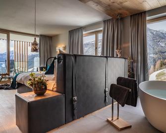 Boutique Hotel Kircher - Sarentino
