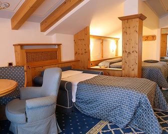 Hotel Belvedere Srl - Fai della paganella