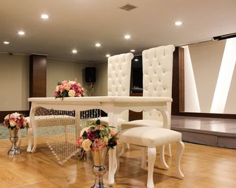 Eyuboglu Hotel - Ankara