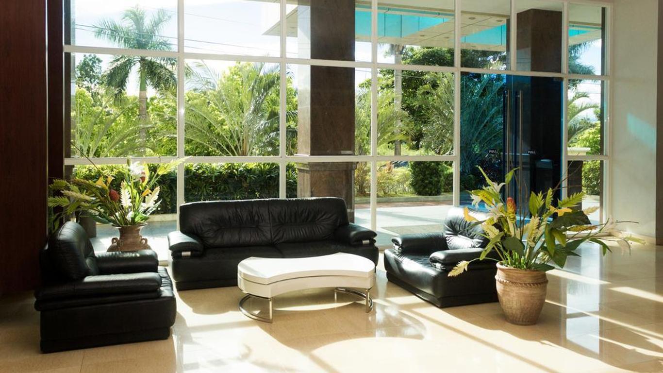 La Mirada Hotel