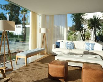 Malibu Foz Hotel - La Maison Younan - Figueira da Foz - Stue