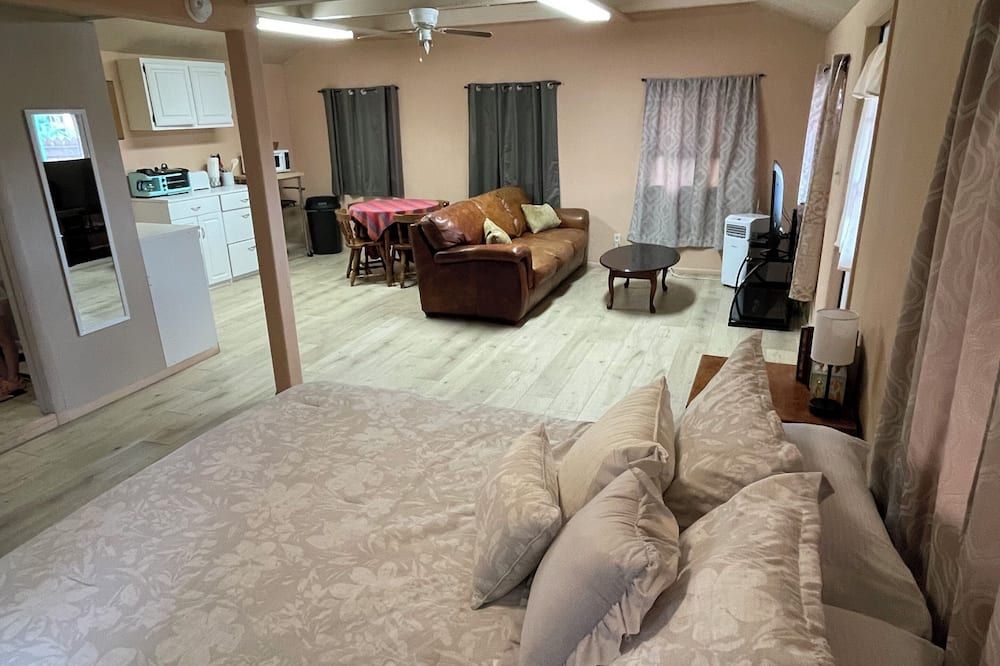 Mountain Avenue Cozy Cabin - Springerville - Wohnzimmer