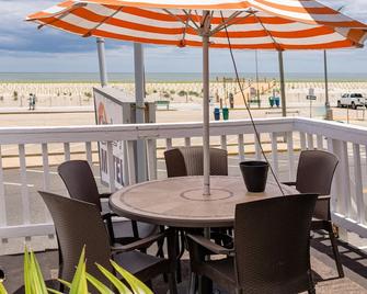 Charlroy Motel - Seaside Park - Balcony