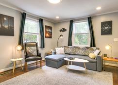 Freshly Renovated Raleigh Home Near Downtown! - Raleigh - Salon