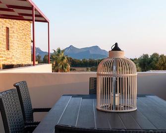 Abeloessa Methonian Hospitality - Foinikounta - Balkon