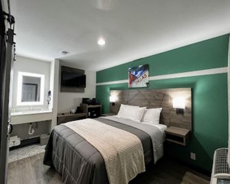 Bishop Arts Suites - Dallas - Building