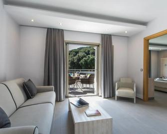 Aqua Oliva Resort - Plataria