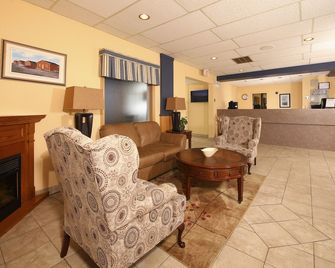 St Christopher's Hotel - Channel-Port aux Basques - Lobby