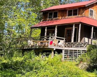Cabin in Bondville on the Winhall River - Bondville - Edificio