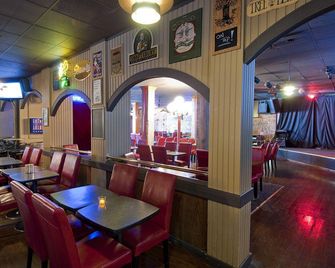 Budget Inn Patricia Hotel - Vancouver - Bar