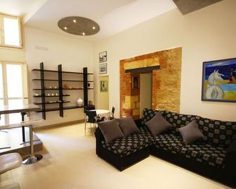 Khalisah - Palermo - Living room
