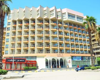 Aracan Pyramids Hotel - Giza - Building