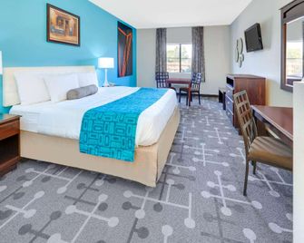 Howard Johnson by Wyndham Lubbock TX - Lubbock - Bedroom