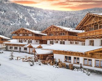 Chalets Almdorf Haidenberg - Sankt Lorenzen - Gebouw