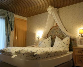 Digonera Historic Hotel B&B - Rocca Pietore - Habitación