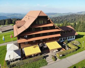 Hotel Kurhaus Heiligkreuz - Hasle - Edificio