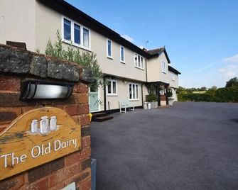 The Old Dairy B&B - Exmouth - Building