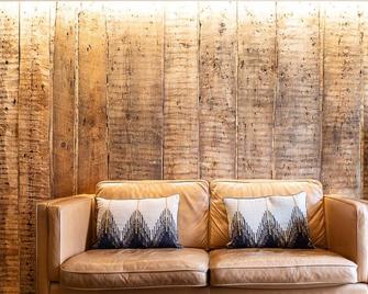 Dare Lisbon House - Lisbon - Bedroom