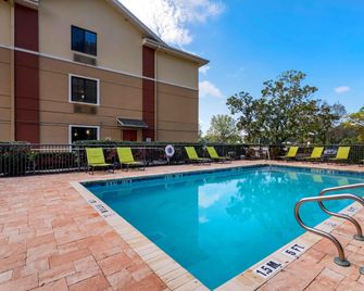 Extended Stay America Suites - Melbourne - Airport - Melbourne - Kolam