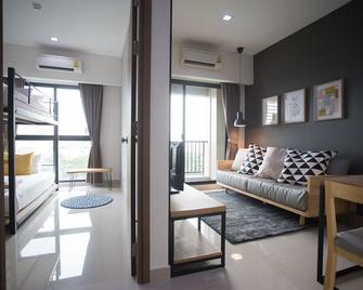 ذا دجورني هوتل - بانكوك - غرفة معيشة