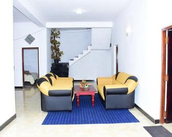 Rio Homestay - Haputale - Living room
