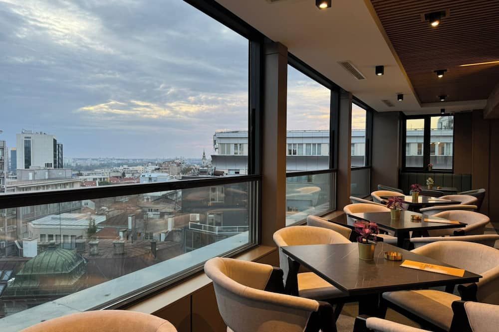 لومير هوتل - بلغراد - شرفة