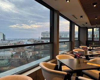 Lumière Hotel - Белград - Балкон