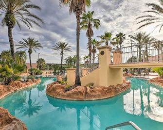 Chic Resort Townhome about 9 Mi to Disney Parks! - Davenport - Piscina